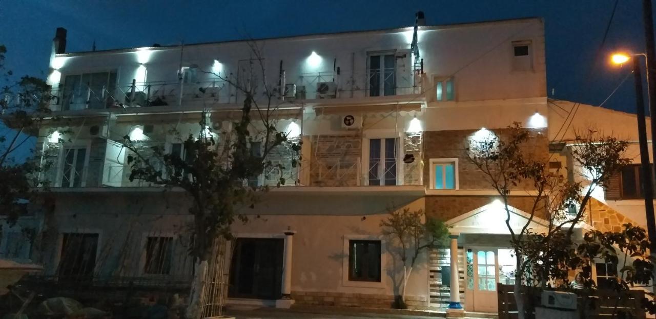 Petrakis Beach Lefkími Kültér fotó